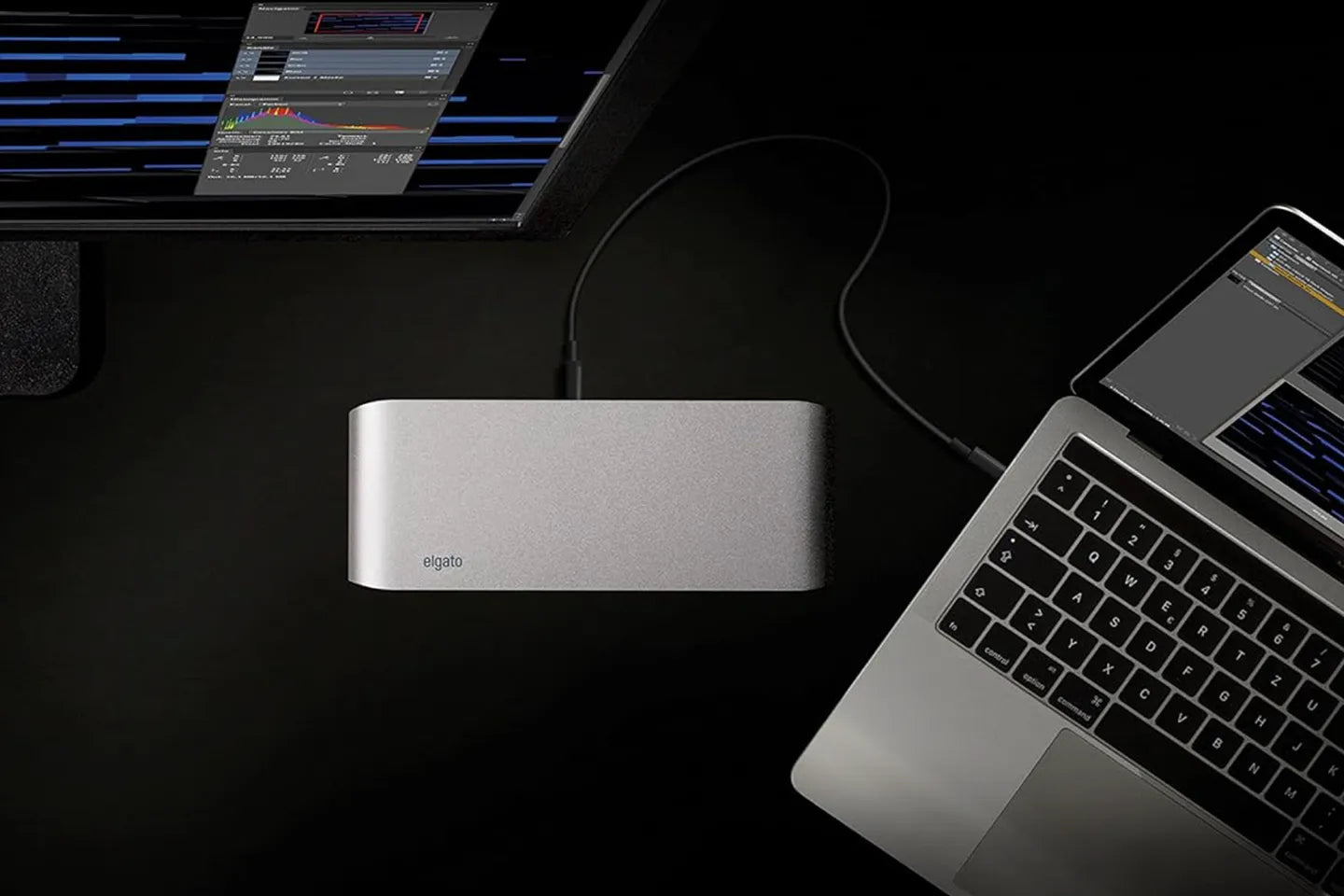 Elgato Thunderbolt 3 Dock, 40GB/s high-speed expansion dock, dual 4K support, 2 Thunderbolt 3 ports, aluminum alloy base.