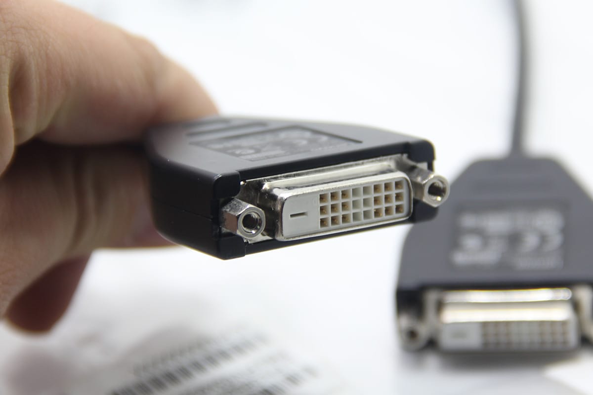 Lenovo ThinkStation Mini DisplayPort DP to Single link DVI-D Cable Adapter 03X6595 PS8121E 0B58410